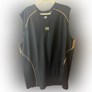 Nike LeBron James tank Size XXL. Black & Gold. #10280